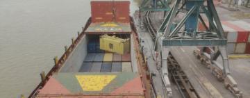 Обміління Дунаю і російські обстріли вплинули на роботу портів Ізмаїл та Рені